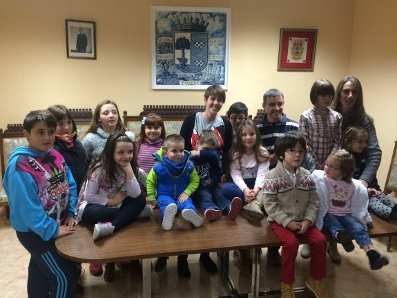 Corera celebra su tradicional pleno infantil