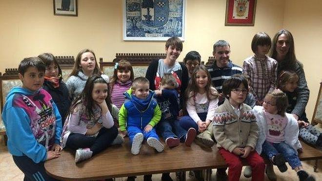 Corera celebra su tradicional pleno infantil