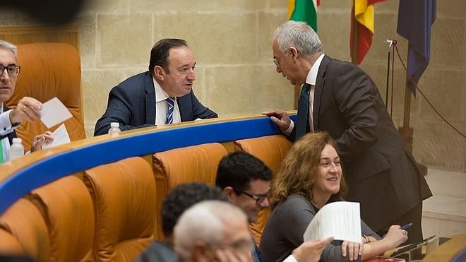 Sanz dejó a Ceniceros sin dinero para promoción, según el PSOE