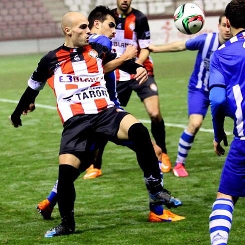 Un jugador de la SDL pierde un riñón al descubrirle un quiste tras un golpe en un partido