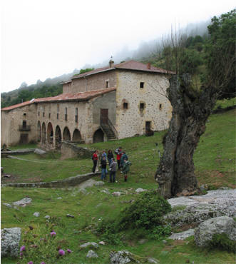 Dos personas desorientadas en Sierra Cebollera