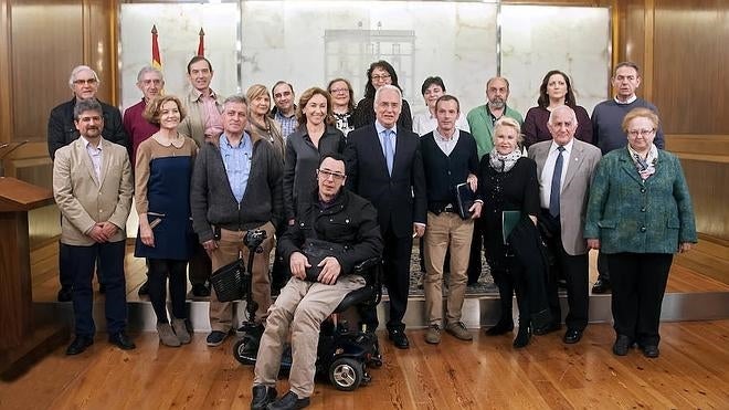 El Gobierno regional destina 523.000 euros a 14 asociaciones de pacientes