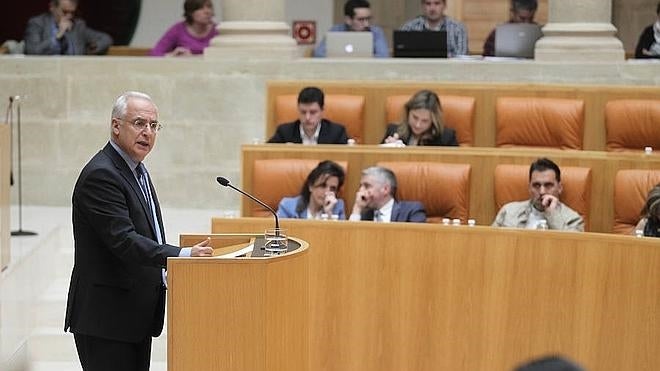 El Parlamento aboga por primar la calidad sobre el precio en los menús escolares