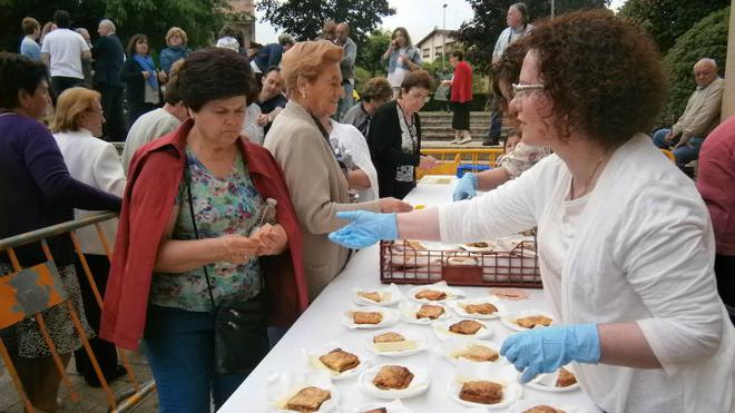 Lardero se alimenta para las fiestas