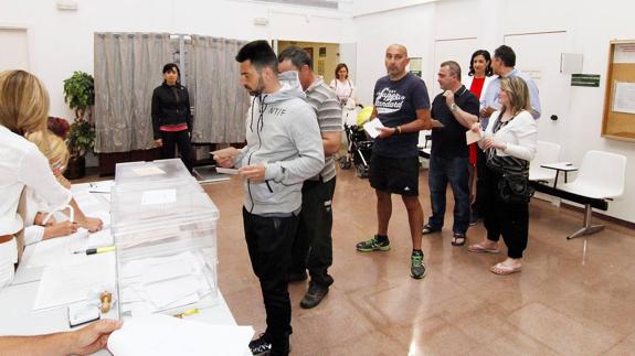 El PP se recupera y manda en Logroño