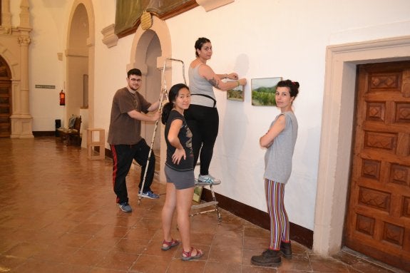 La I Residencia de artistas en Suso y Yuso concluye con una exposición