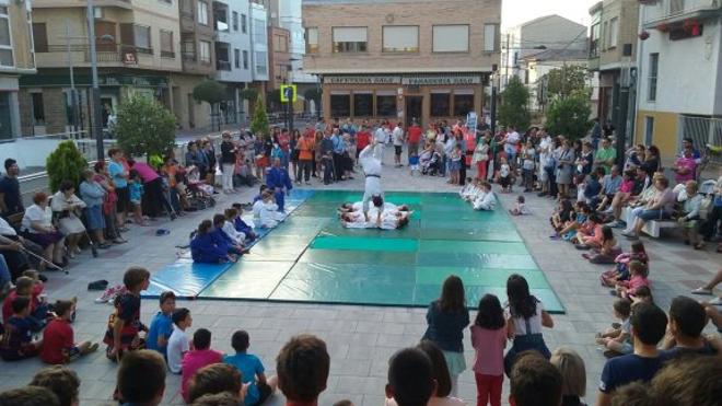 Deporte en la calle, en Rincón de Soto