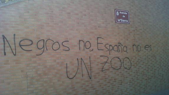 Pintada xenófoba en Logroño