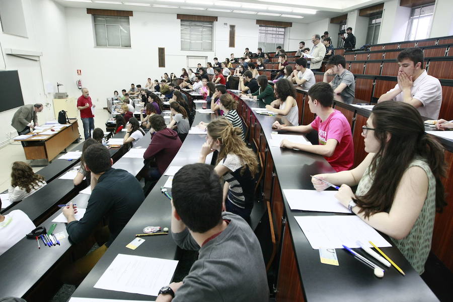 Este miércoles se examinan 320 alumnos de la convocatoria extraordinaria de la PAU