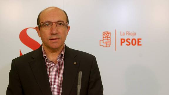 El PSOE advierte de que «el PP ha tomado medidas que ponen en peligro las pensiones»