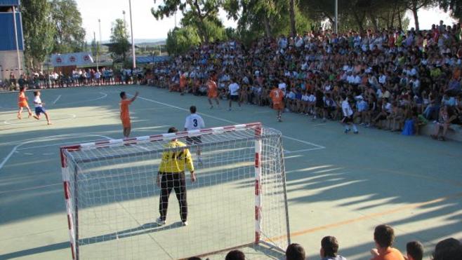 El torneo de Alfaro levanta el telón