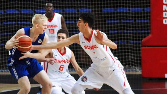 España gana a Rusia sobre la bocina