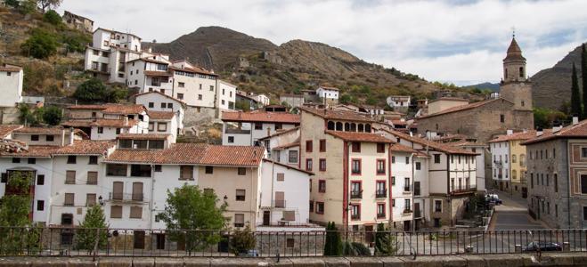 Los pueblos regresan al silencio