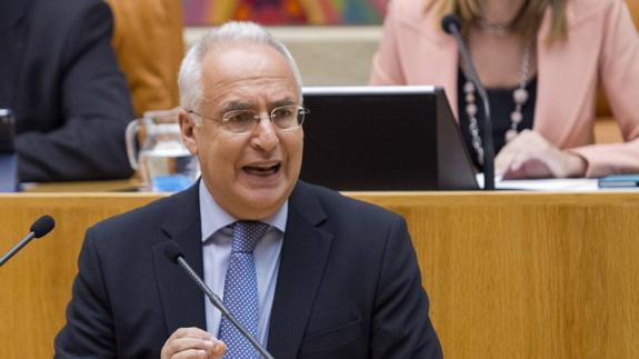 Ceniceros: «La Rioja sólo necesita cuatro o cinco pediatras más»