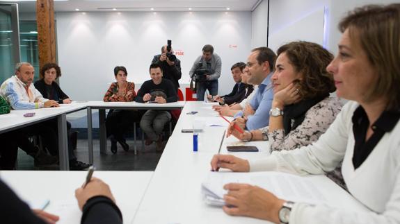 Los cinco socialistas riojanos se pegarán al 'no es no'