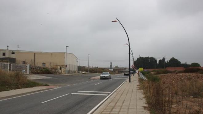 Un colector conducirá las aguas de la zona industrial junto al cementerio