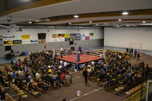 Nájera se volcó en la noche de las peleas