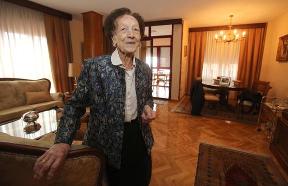 La abuela de La Rioja sopla una vela más