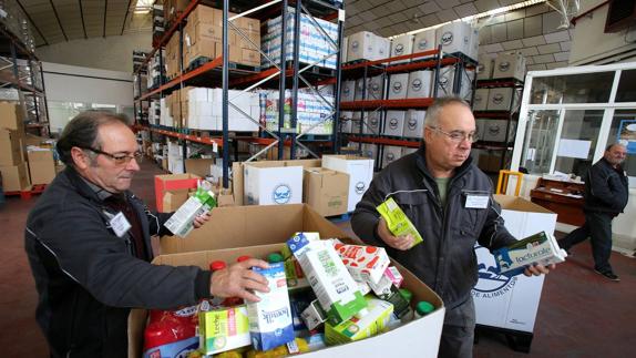 Comida solidaria... en la basura