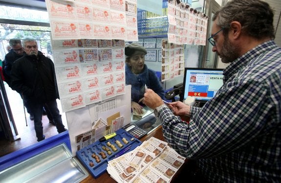 Cada riojano juega hoy 80,74 euros de media en el sorteo de la Lotería de Navidad