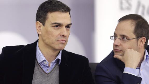 Cargos socialistas afines a Sánchez se reúnen, sin Luena, para apoyarle como candidato