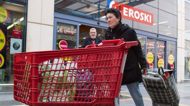 Eroski dará el relevo a Carrefour en el centro comercial Berceo el 19 de febrero