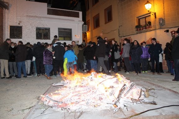 La hoguera de las tradiciones