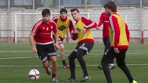 Miguel Santos firma por un año más con la UDL