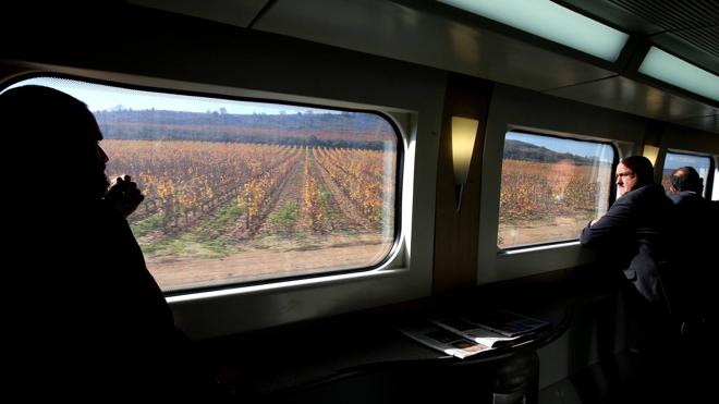 Fomento estudia medidas para acortar tiempo de viaje en tren entre Logroño y Zaragoza