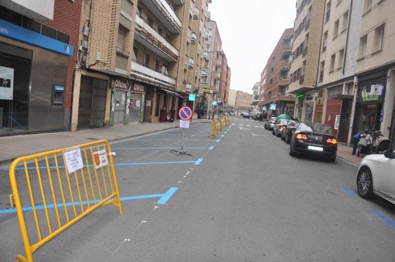 Haro modifica la señalización de la zona azul pese a la oposición de los vecinos