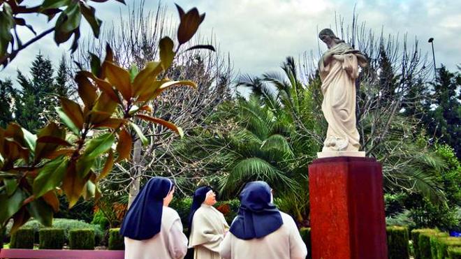 Tres comunidades en un solo convento