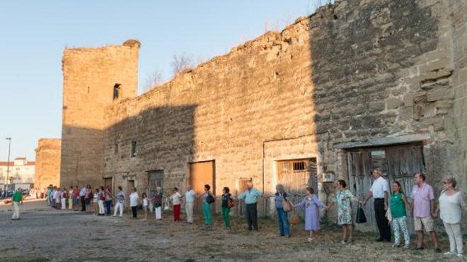 Ayuela lamenta la falta de avances hacia la restauración de la muralla de Santo Domingo