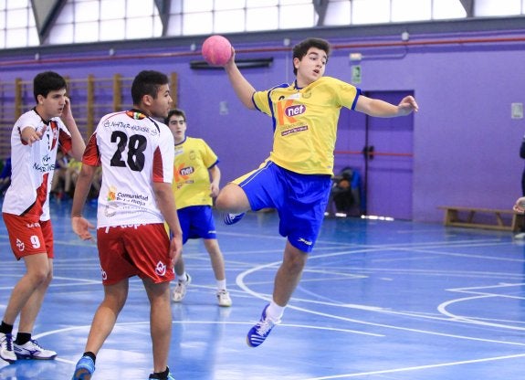 El balonmano empieza con las finales