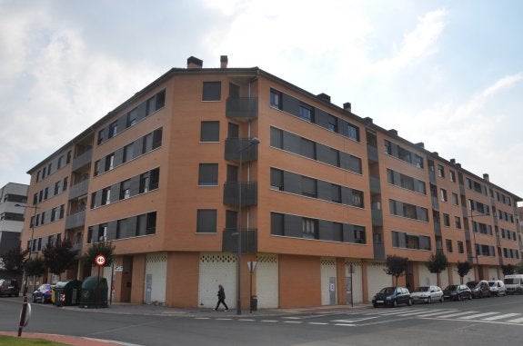 El Consistorio de Haro vuelve a sacar en alquiler o venta los locales del Mazo