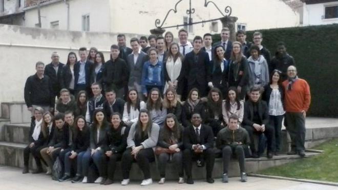 Visita de 46 franceses a la Escuela de Hostelería