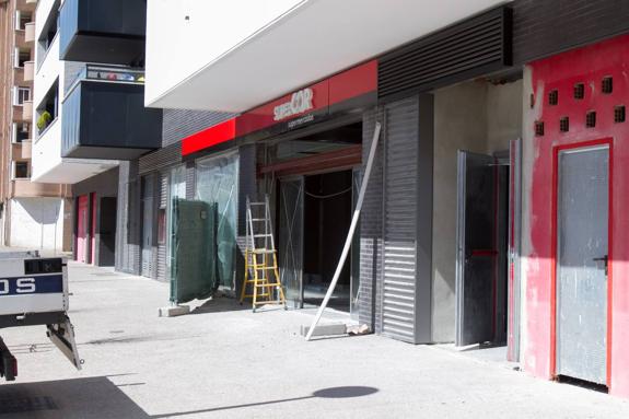 El 'Supercor' de El Corte Inglés abrirá en la calle Estambrera este jueves