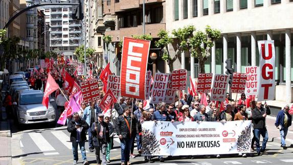 Los sindicatos exigen en Logroño el «fin de las excusas» contra la precariedad