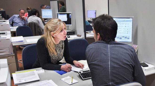 La atención presencial para la declaración de la Renta comienza el jueves