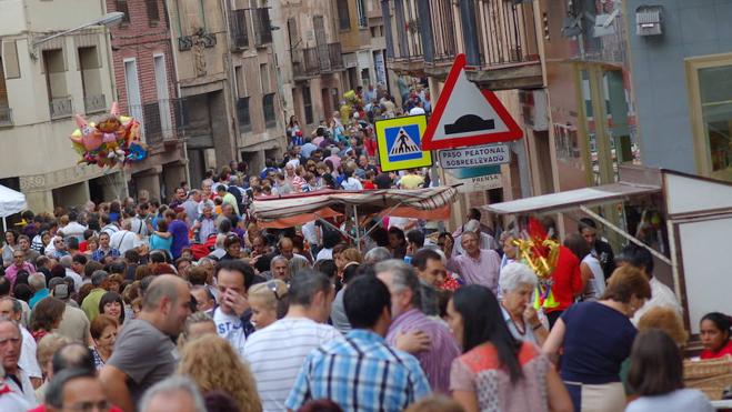 La uva garnacha reúne en Baños a expertos y empresas durante el fin de semana