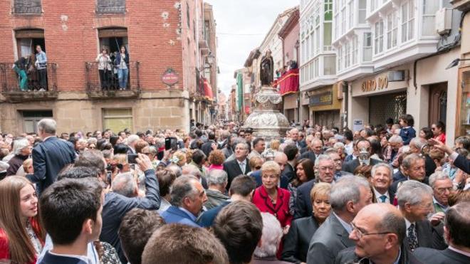 Santo Domingo abarrota sus calles