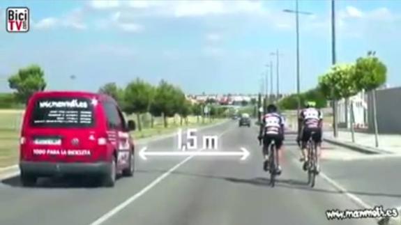 ¿Sabes cómo adelantar a los ciclistas?