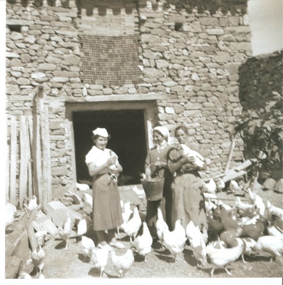 Una familia de Valdemadera en los años 50