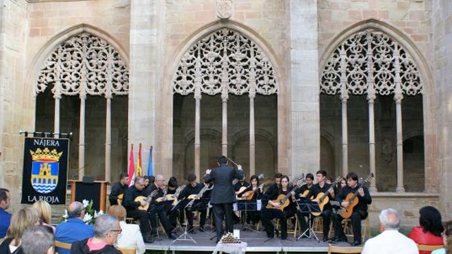 Nájera contempla celebrar los 500 años del claustro