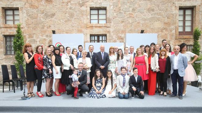 Ceniceros apela al «ansia de unidad» que inspiró el Estatuto Autonomía