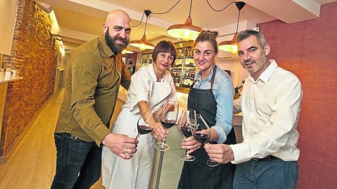 De pinchos por 'los' Torres, ahora también en la calle Laurel